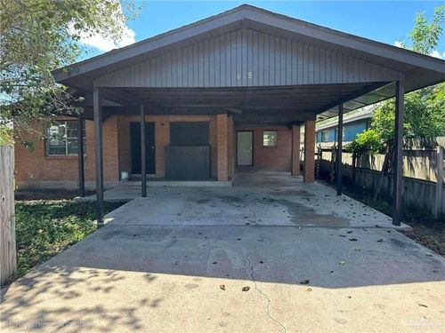 618 E 4th Ave, Elsa, TX, 78543 | Card Image