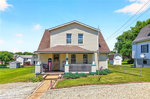 11 Highland Ave, Mount Pleasant, PA, 15666-1603 | Card Image