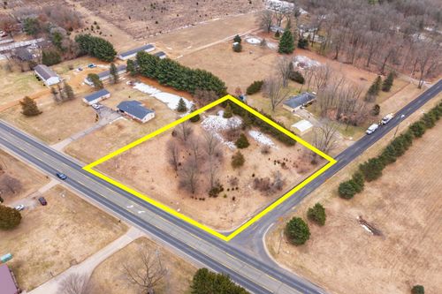 22889 Red Arrow Hwy, Mattawan, MI, 49071-8722 | Card Image