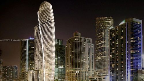 apt-902-300 Biscayne Boulevard Way, Miami, FL, 33131-2280 | Card Image