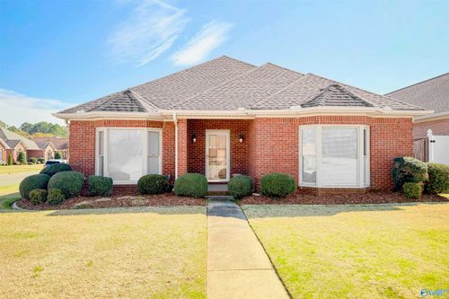 2219 Yorkshire Se, Decatur, AL, 35601-3469 | Card Image