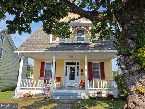 19 N Carroll St, THURMONT, MD, 21788-2022 | Card Image