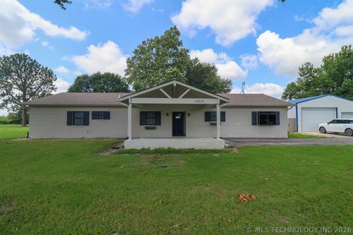 14830 Tyler Rd, Okmulgee, OK, 74447-9334 | Card Image