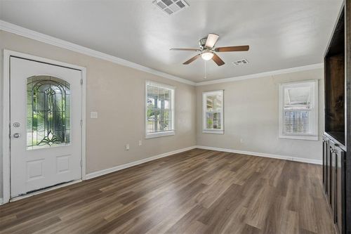 510 N Marshall Dr, Midwest City, OK, 73110-5723 | Card Image