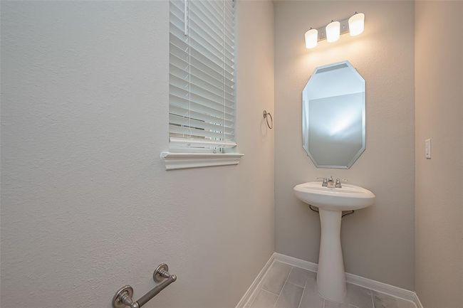 27335 Axis Deer Trl, House other with 3 bedrooms, 3 bathrooms and 2 parking in Magnolia TX | Image 16