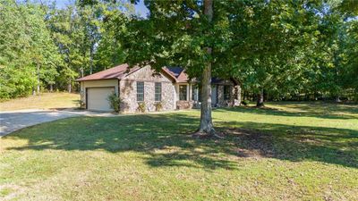 9681 S 225 Highway, House other with 3 bedrooms, 2 bathrooms and null parking in Chatsworth GA | Image 2