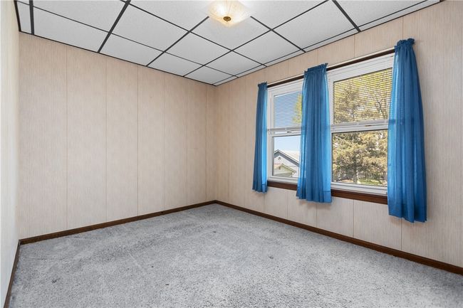 453 2 Nd St, House other with 3 bedrooms, 2 bathrooms and 3 parking in Washington PA | Image 17