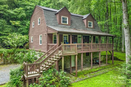 2767 Tanasee Gap Rd, Balsam Grove, NC, 28708-6201 | Card Image