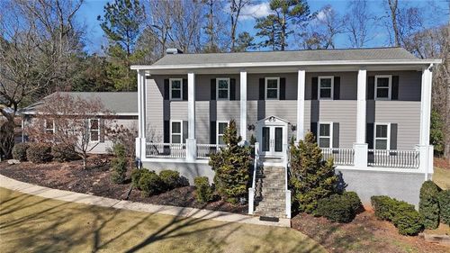 100 Smokerise Trce, Peachtree City, GA, 30269-1353 | Card Image