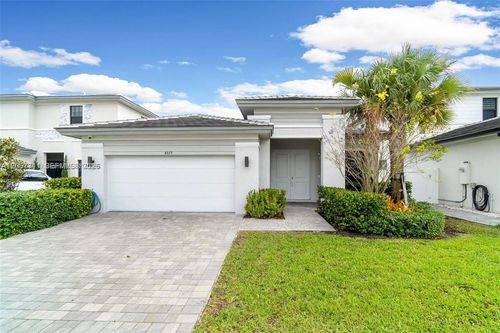 4577 Sw 174th Ave, Miramar, FL, 33029-5618 | Card Image