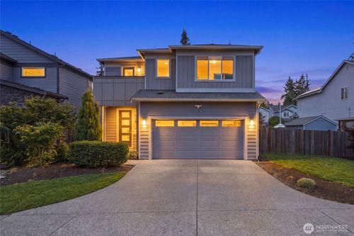 3 153rd St Sw, Lynnwood, WA, 98087-2178 | Card Image