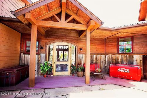401 Wood Nymph Ln, Glenwood Springs, CO, 81601-9440 | Card Image