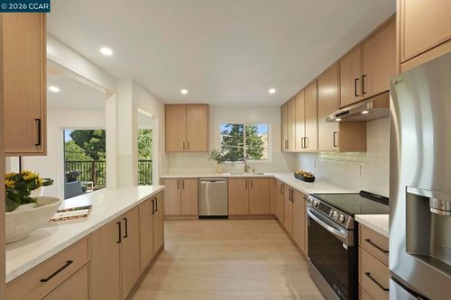 3233 Lucas Cir, Lafayette, CA, 94549-5536 | Card Image