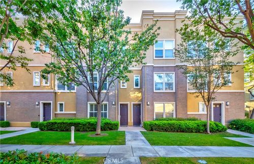 1134 Elfstrom Dr, Fullerton, CA, 92833 | Card Image