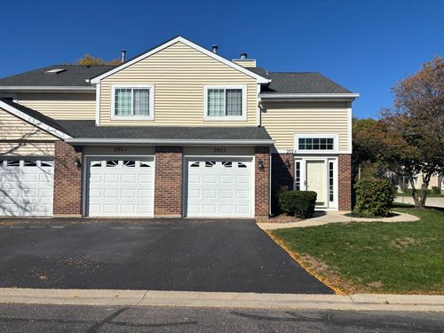 a-201 Brittany Dr, Streamwood, IL, 60107-2424 | Card Image