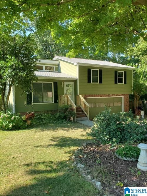 1801 Dry Creek Cir, BIRMINGHAM, AL, 35235-1922 | Card Image