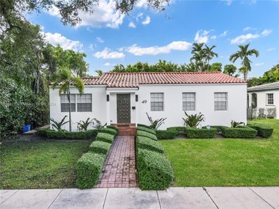 49 Alcantarra Ave, House other with 3 bedrooms, 1 bathrooms and null parking in Coral Gables FL | Image 1