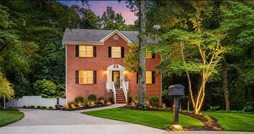 3735 Warwick Way, Snellville, GA, 30039-5959 | Card Image