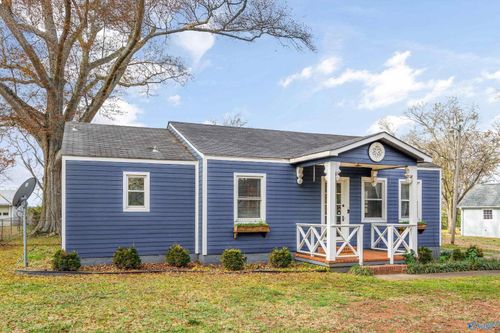 6717 Mooresville Rd, Tanner, AL, 35671-3006 | Card Image