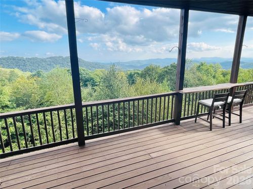 180 Windy Knl, Sugar Mountain, NC, 28604-7238 | Card Image
