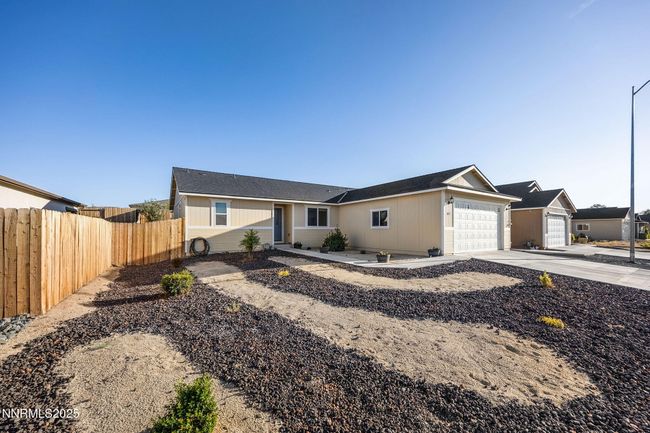 1827 Hickory Ln, House other with 4 bedrooms, 2 bathrooms and 2 parking in Fernley NV | Image 38