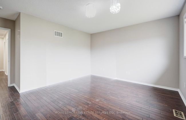 9 Oxtail Lane, House other with 5 bedrooms, 5 bathrooms and 4 parking in Brampton ON | Image 8