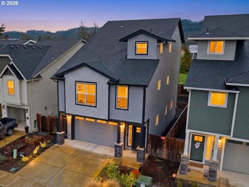 149 W Barbaras Way, Newberg, OR, 97132-7596 | Card Image