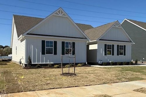 976 Intracoastal Way, Chesapeake, VA, 23322 | Card Image