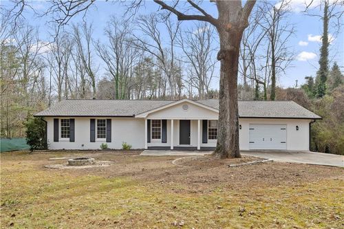 1180 Lakeshore Cir, Gainesville, GA, 30501-1557 | Card Image