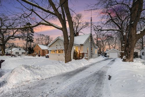 1254 Harvey St, Muskegon, MI, 49442-5356 | Card Image