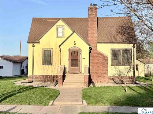 718 6th St N, Saint James, MN, 56081-1603 | Card Image