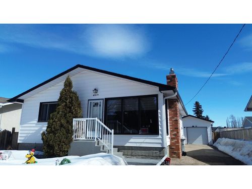 4819 51 St, Legal, AB, T0G | Card Image