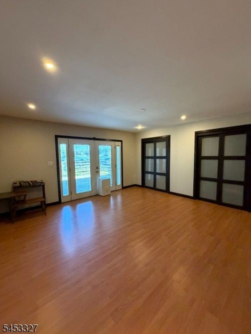b-109 N Shore Pt, Montague, NJ, 07827 | Card Image