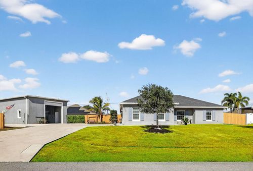 375 Sw Alcan Dr, Port St Lucie, FL, 34953-7817 | Card Image