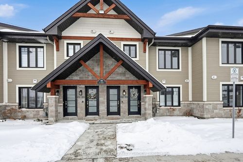 408-99 St-Moritz Terr, Embrun, ON, K0A1W0 | Card Image