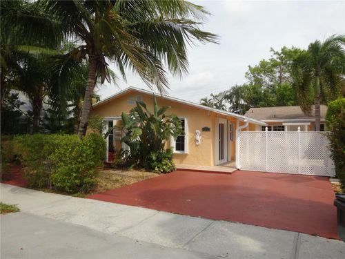 1-2-31 Se 13th St, Dania Beach, FL, 33004-4328 | Card Image