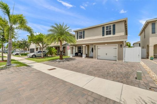 0-537 Ne 6th Ct, Florida City, FL, 33034-3263 | Card Image
