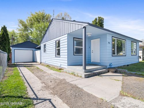 1206 W Washington Ave, Yakima, WA, 98903-1235 | Card Image