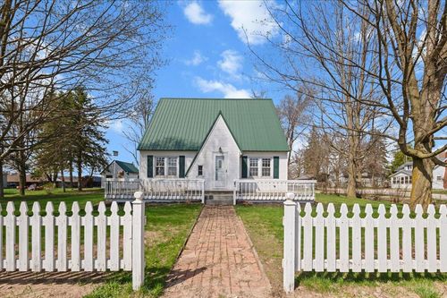 83 E South Ave, Hesperia, MI, 49421-9104 | Card Image