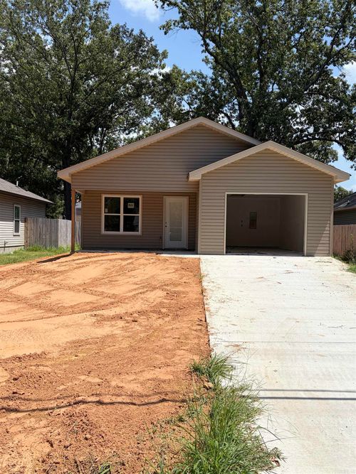 209 N Jackson Street, Cabot, AR, 72023 | Card Image