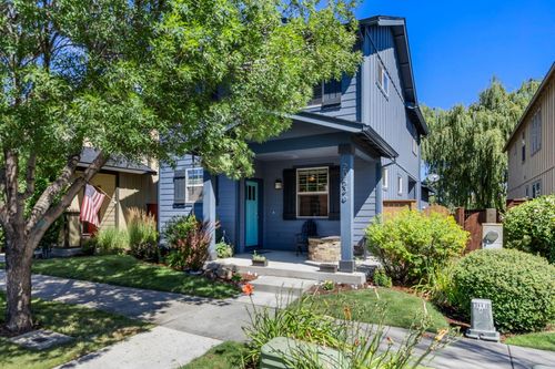 20536 Avro Pl, Bend, OR, 97701-1793 | Card Image