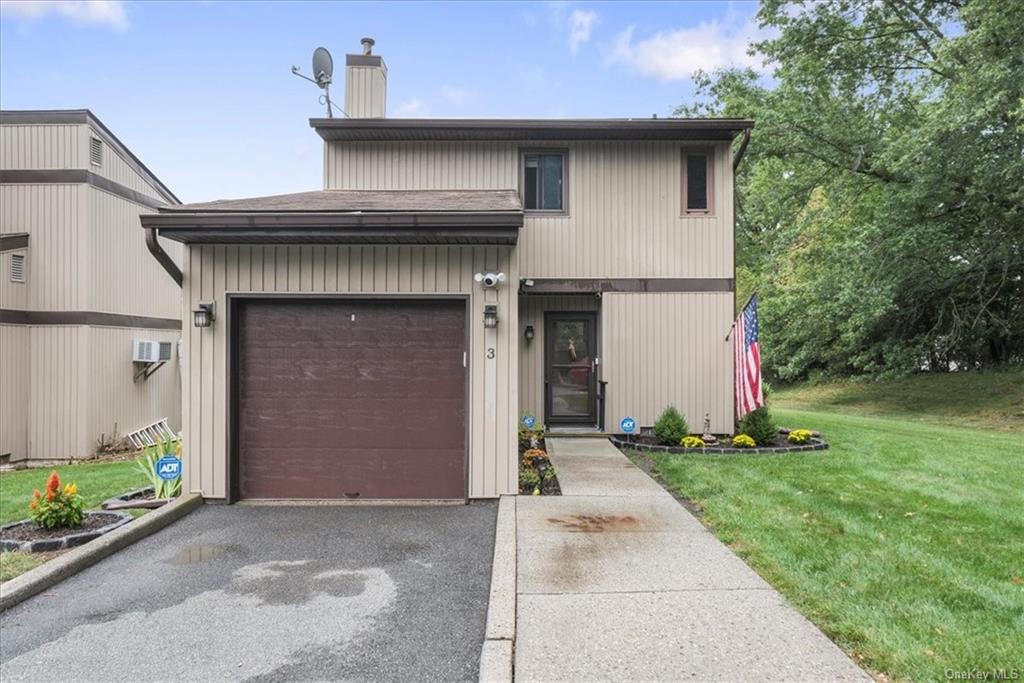 Agin Court Sq, Middletown, NY 10940
