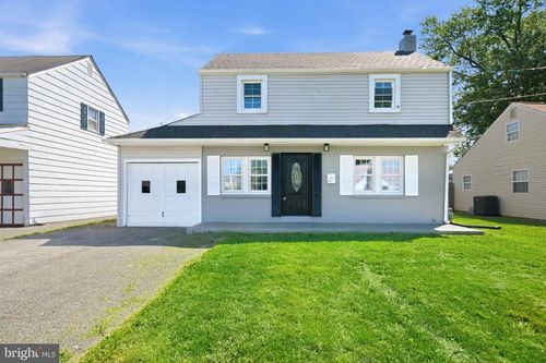 113 W Van Buren Ave, NEW CASTLE, DE, 19720-2566 | Card Image