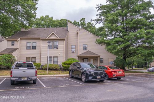 410 Owls Nest Ct, Jackson, NJ, 08527-4007 | Card Image
