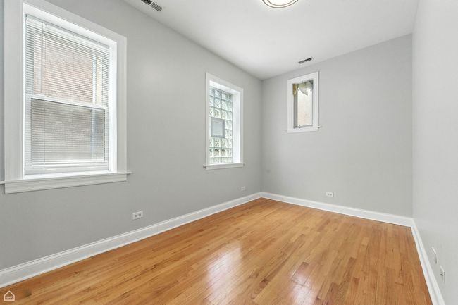 A - 2611 Rosemont Ave, Home with 3 bedrooms, 2 bathrooms and 2 parking in Chicago IL | Image 12