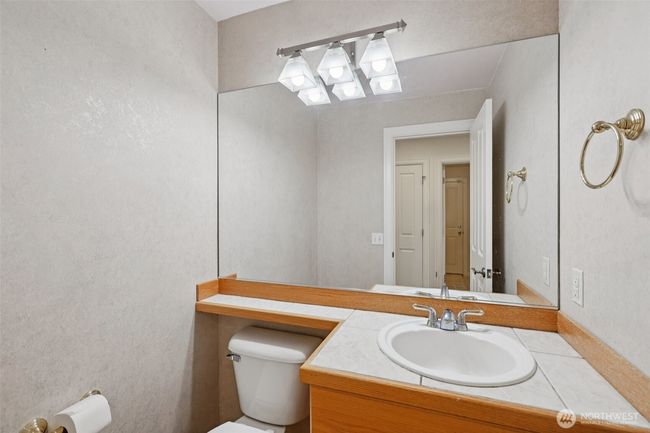 3301 Monterey Ct Ne, House other with 4 bedrooms, 3 bathrooms and 3 parking in Renton WA | Image 17
