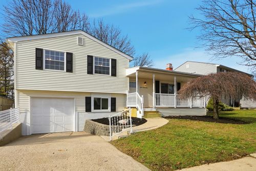 1295 Hathersage Pl, Galloway, OH, 43119-9271 | Card Image