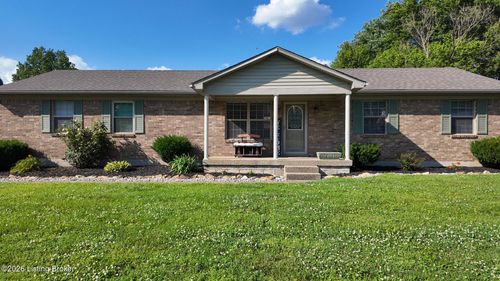 4613 Braves Ln, Louisville, KY, 40272-4201 | Card Image