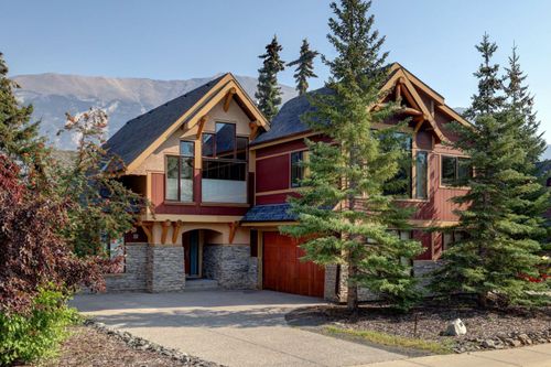 207 Miskow Close, Canmore, AB, T1W3G7 | Card Image