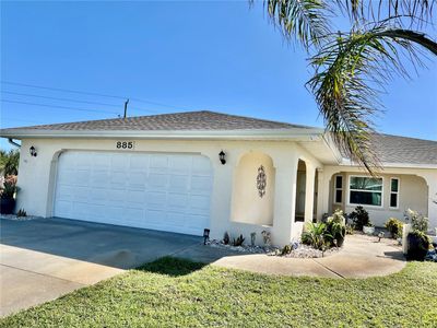 885 Bay Vista Boulevard, House other with 3 bedrooms, 2 bathrooms and null parking in ENGLEWOOD FL | Image 2